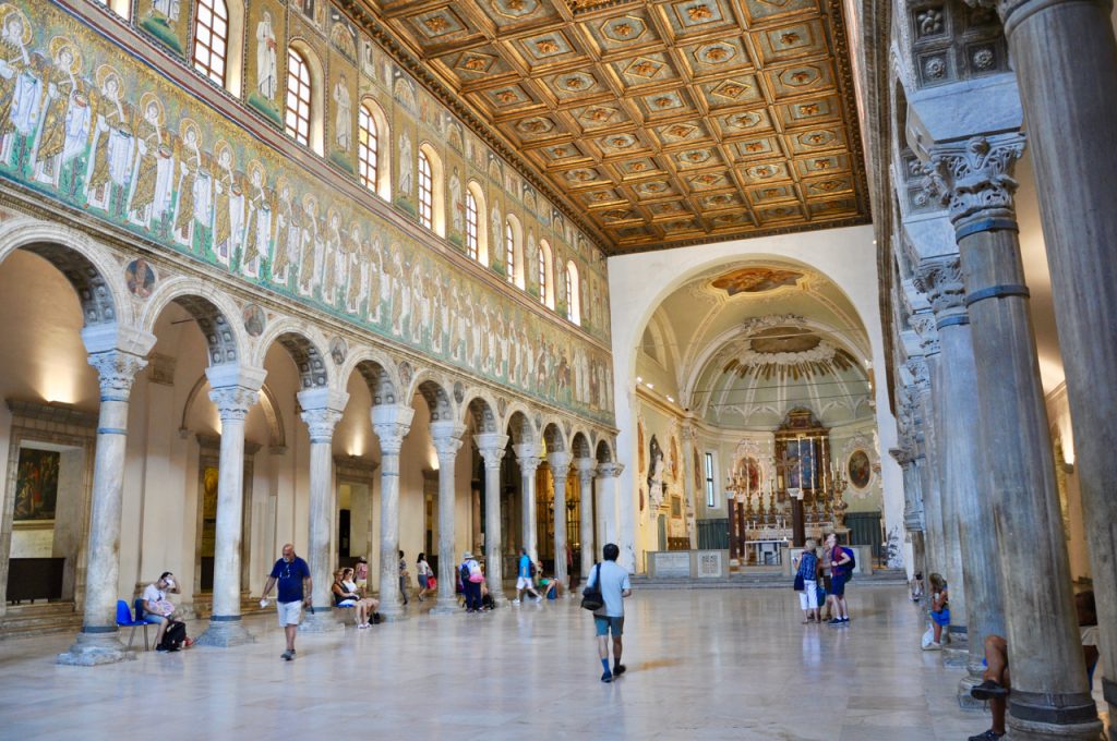 In der Basilica di S. Apollinare Nuovo in Ravenna